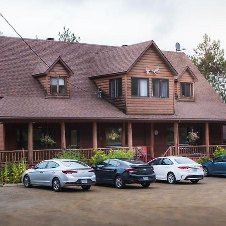 L'Auberge Refuge Du Trappeur サン・マチュー・デュ・パルク エクステリア 写真